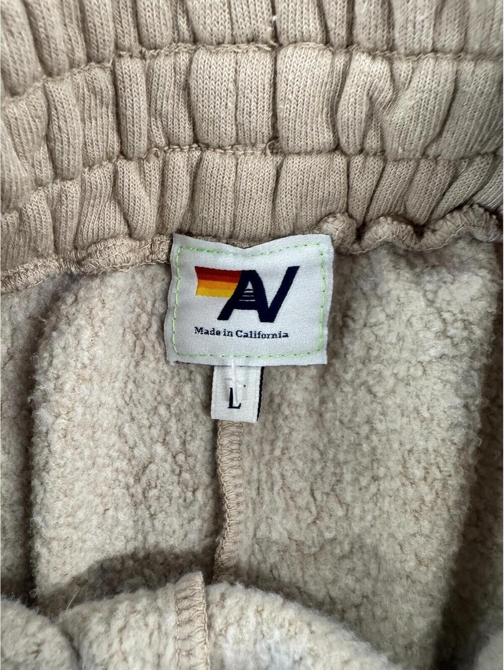 Aviator Nation | Large | Rainbow Heart Stitch Lounger Short - Picture 4 of 8